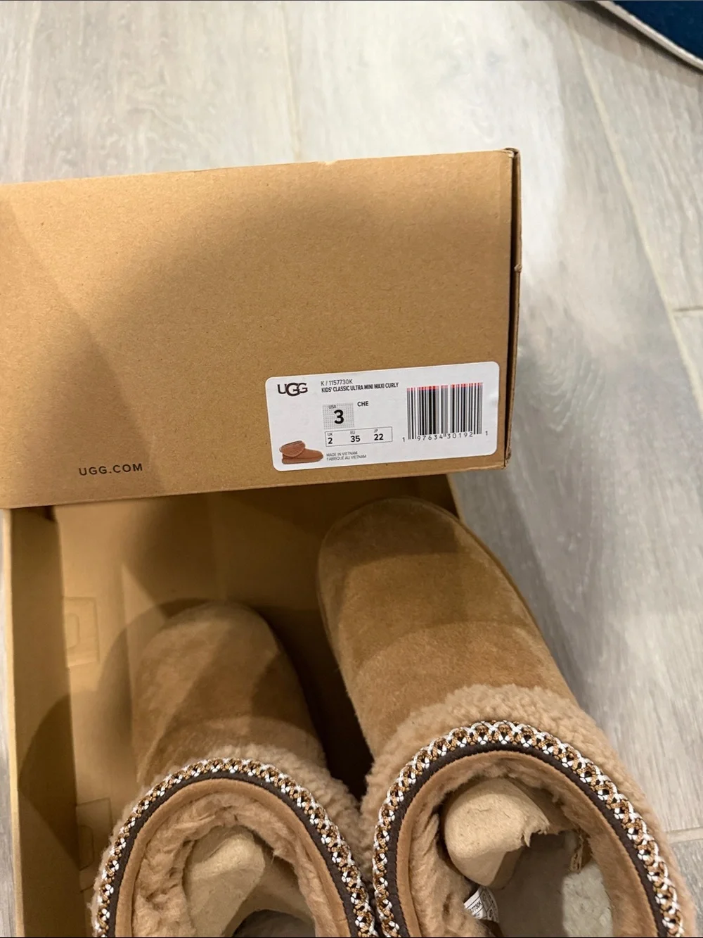 UGG soft sheepskin